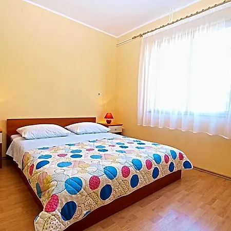 1230 Hotel